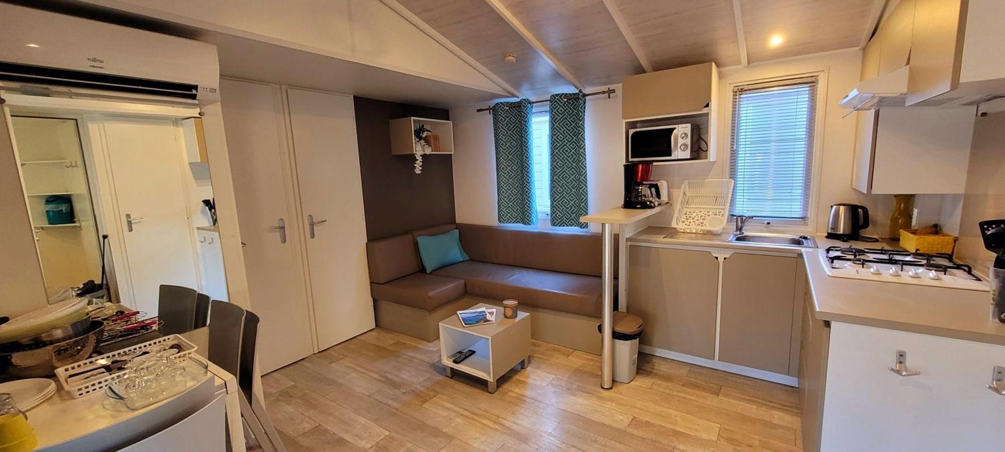 Camping Aux Portes De Cassis Roquefort-la-Bédoule Buitenkant foto